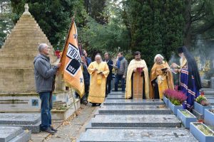 Торжественная панихида Галлиполийцев в Русском кладбище в Sainte-Geneviève-des-Bois в субботу 23 ноября 2019 г.