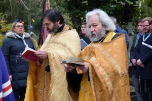 Торжественная панихида Галлиполийцев в Русском кладбище в Sainte-Geneviève-des-Bois в субботу 23 ноября 2019 г.