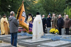 Торжественная панихида Галлиполийцев в Русском кладбище в Sainte-Geneviève-des-Bois в субботу 23 ноября 2019 г.