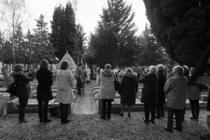 Panikhida solennelle en mémoire des soldats et officiers des Anrées Blanches en exil à Gallipoli, le samedi 25 novembre 2017 au Cimetière Russe de Sainte-Geneviève-des-Bois.