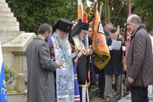Panikhida solennelle en mémoire des soldats et officiers des Anrées Blanches en exil à Gallipoli, le samedi 25 novembre 2017 au Cimetière Russe de Sainte-Geneviève-des-Bois.