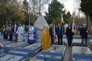 Panikhida solennelle en mémoire des soldats et officiers des Anrées Blanches en exil à Gallipoli, le samedi 25 novembre 2017 au Cimetière Russe de Sainte-Geneviève-des-Bois.