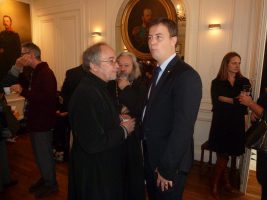 117_20141203_1481720509