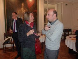 121_20141203_1358258492