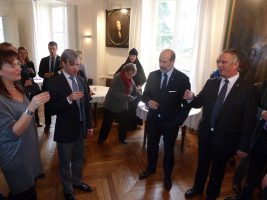 126_20141203_1153375824