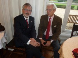 141_20141203_1193321372