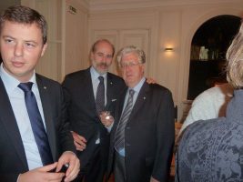 152_20141203_1338871565