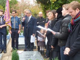 59_20141203_1997737496